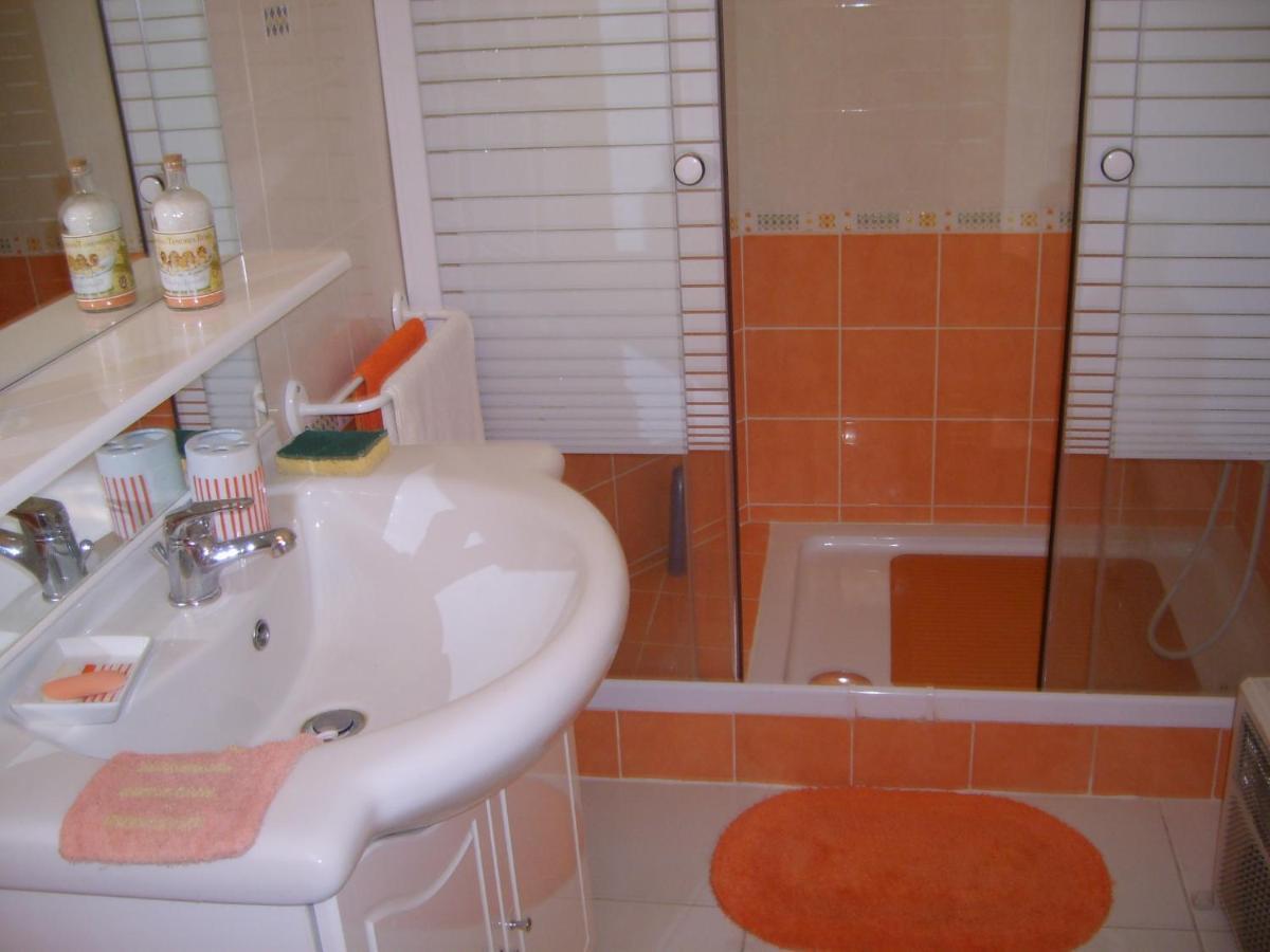 Bed and Breakfast Mas Des Citronniers Le Tignet Exterior foto